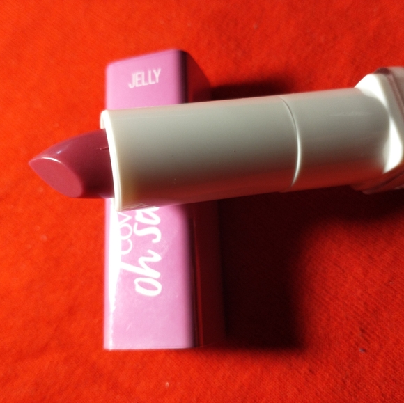 Lipstick - Picture 3 of 3